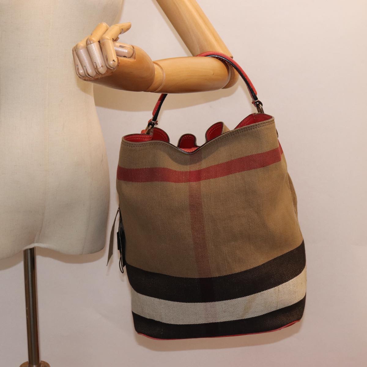 Burberry Ashby, Beige, Canvas, shoulder