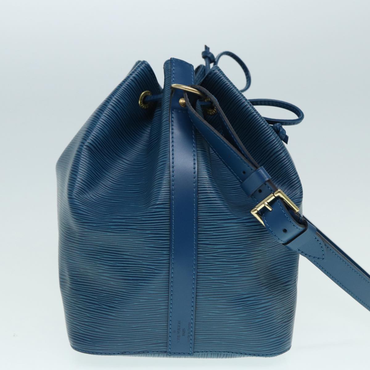 Louis Vuitton Noe, Blue, Leather, shoulder