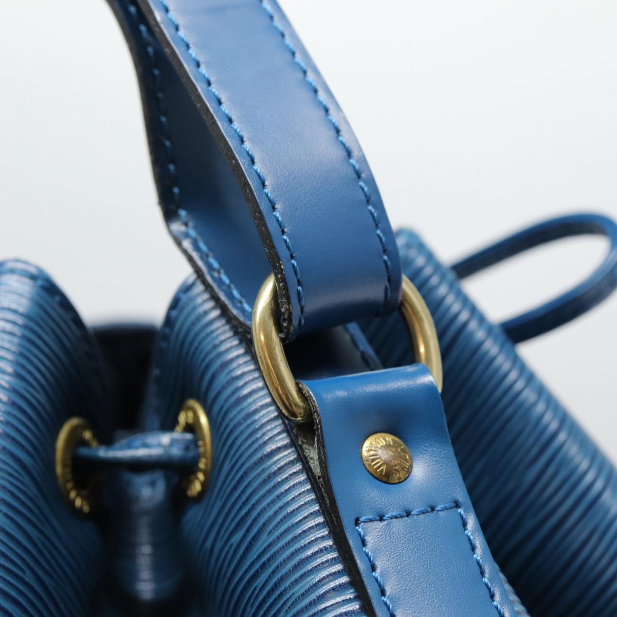 Louis Vuitton Noe, Blue, Leather, shoulder