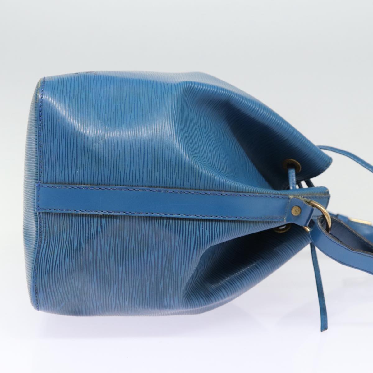 Louis Vuitton Noé, Blue, Leather, shoulder