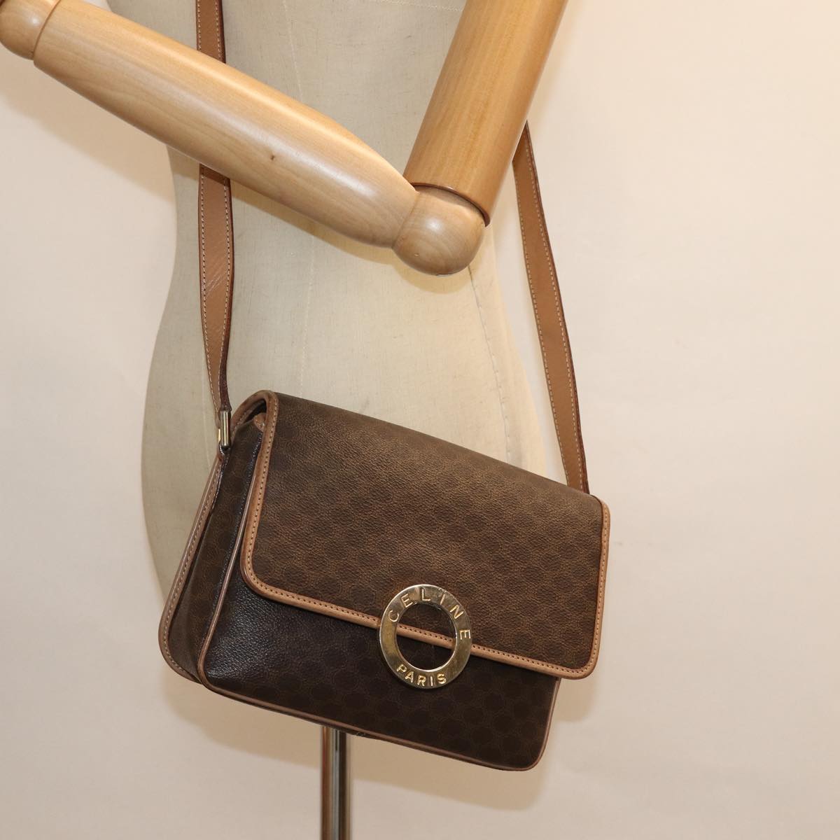 Céline Macadam, Brown, Canvas, shoulder