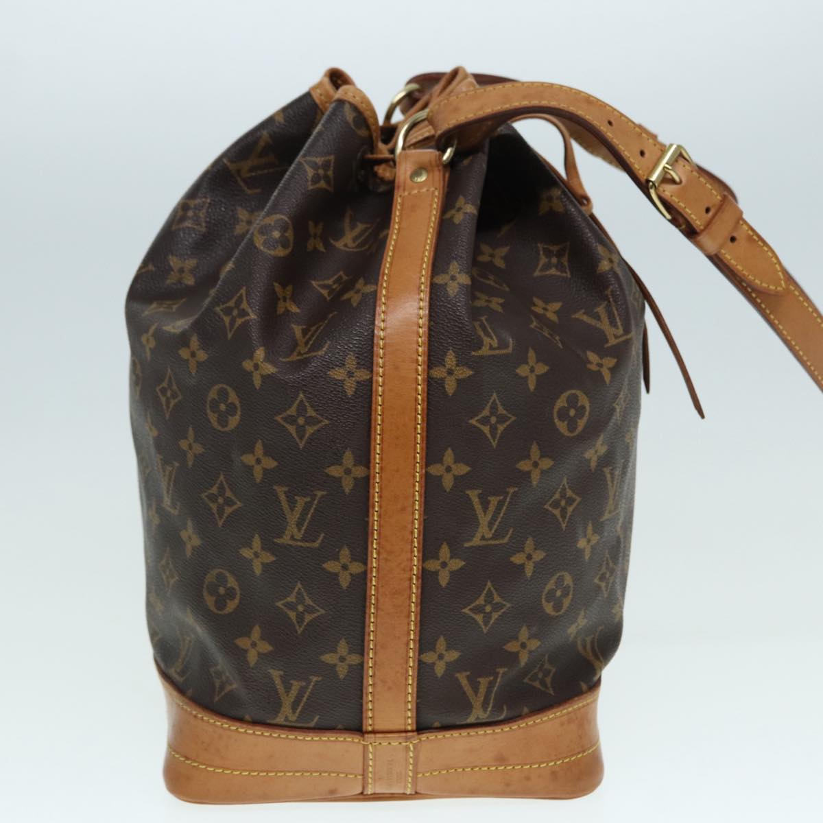 Louis Vuitton Noe, Brown, Canvas, shoulder