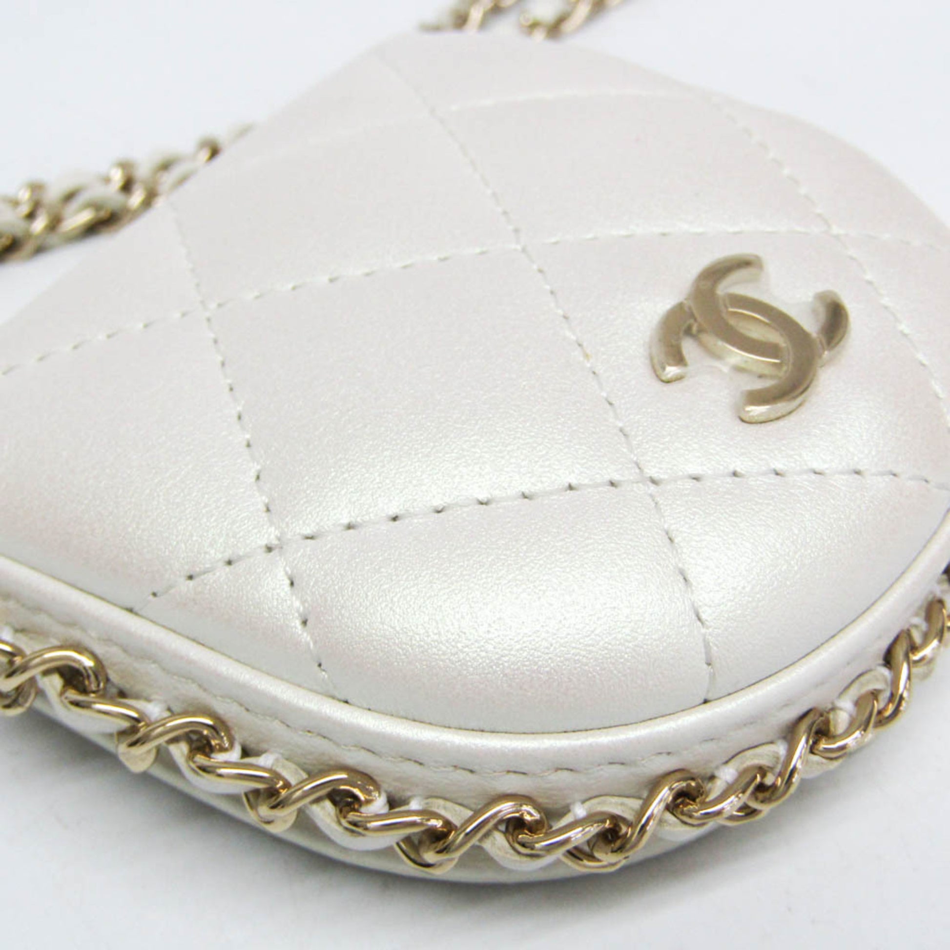 Chanel Chain Around Coin Purse with Chain Quilted Caviar, White, Leather, Shoulder Bag
