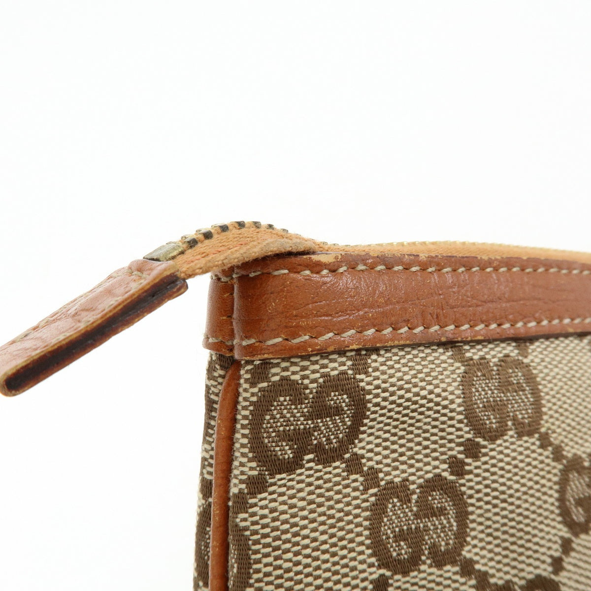 Gucci Zip Wristlet GG Canvas, Beige, Canvas, Clutch