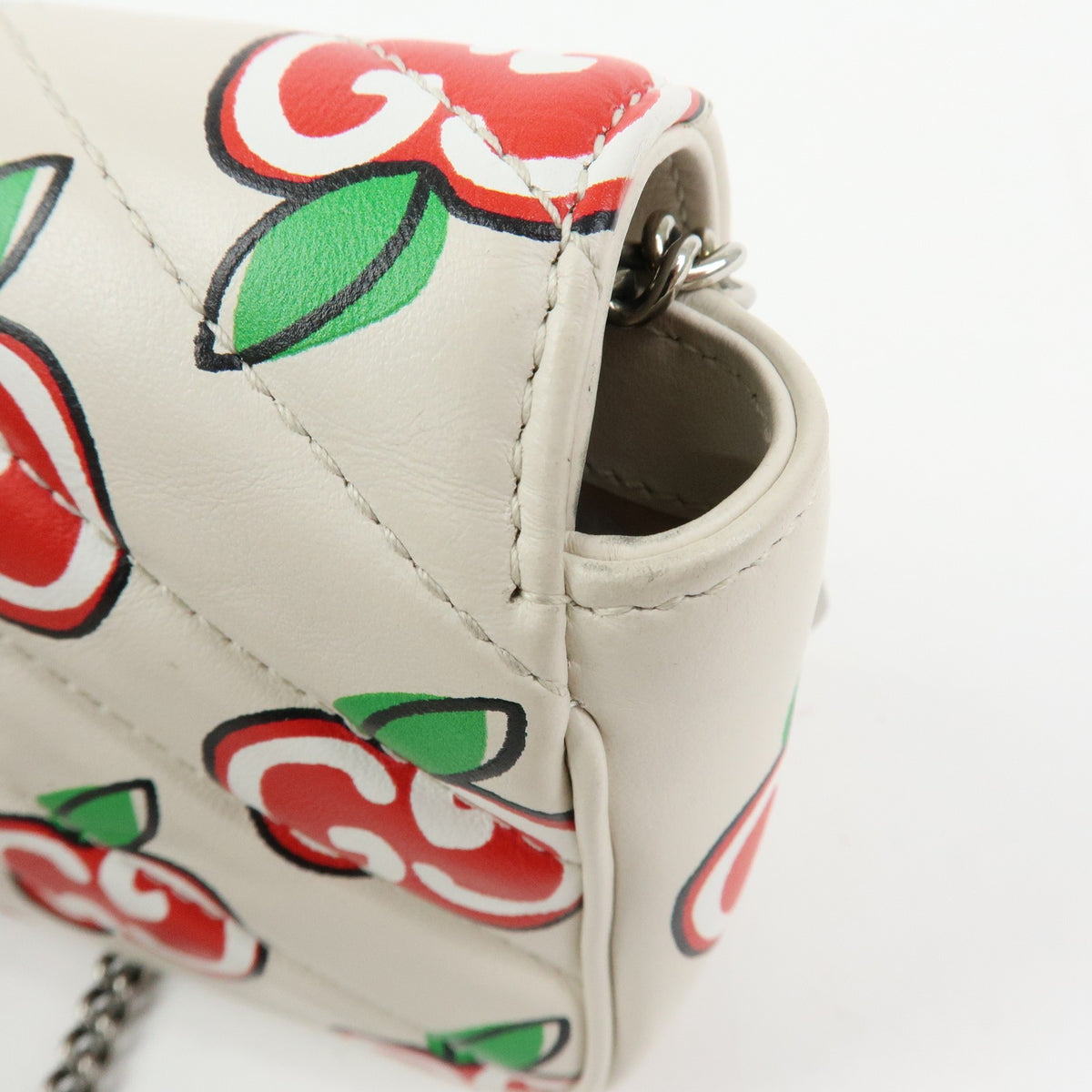 Gucci GG Marmont Flap Printed Diagonal Quilted Leather, White, Leather, Handbag