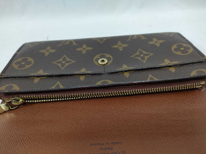 Louis Vuitton Sarah Monogram Canvas, Brown, Canvas, Wallet