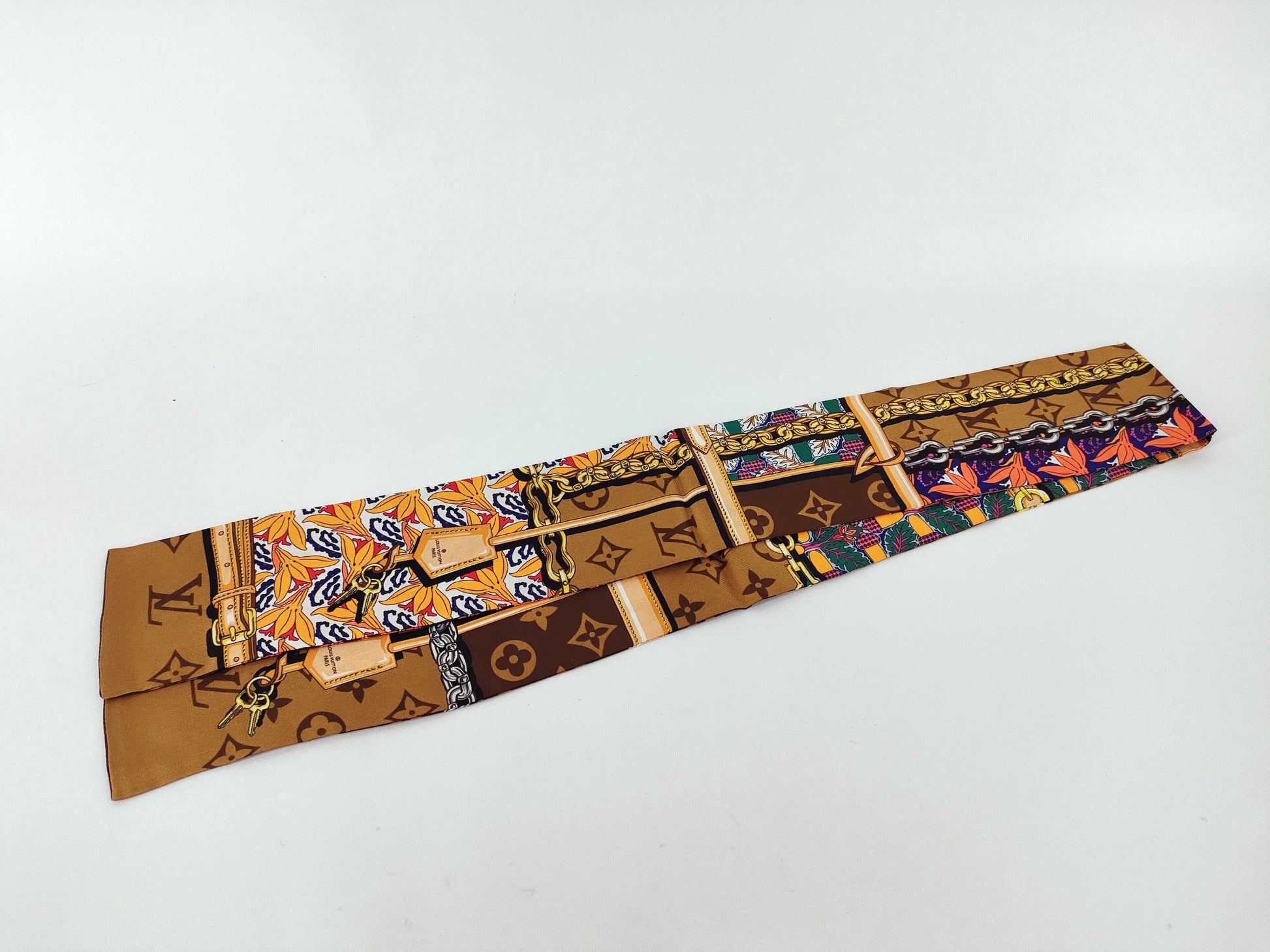 Louis Vuitton LV Essential Belt Leather, OTHER, OTHER, Scarve & shawl