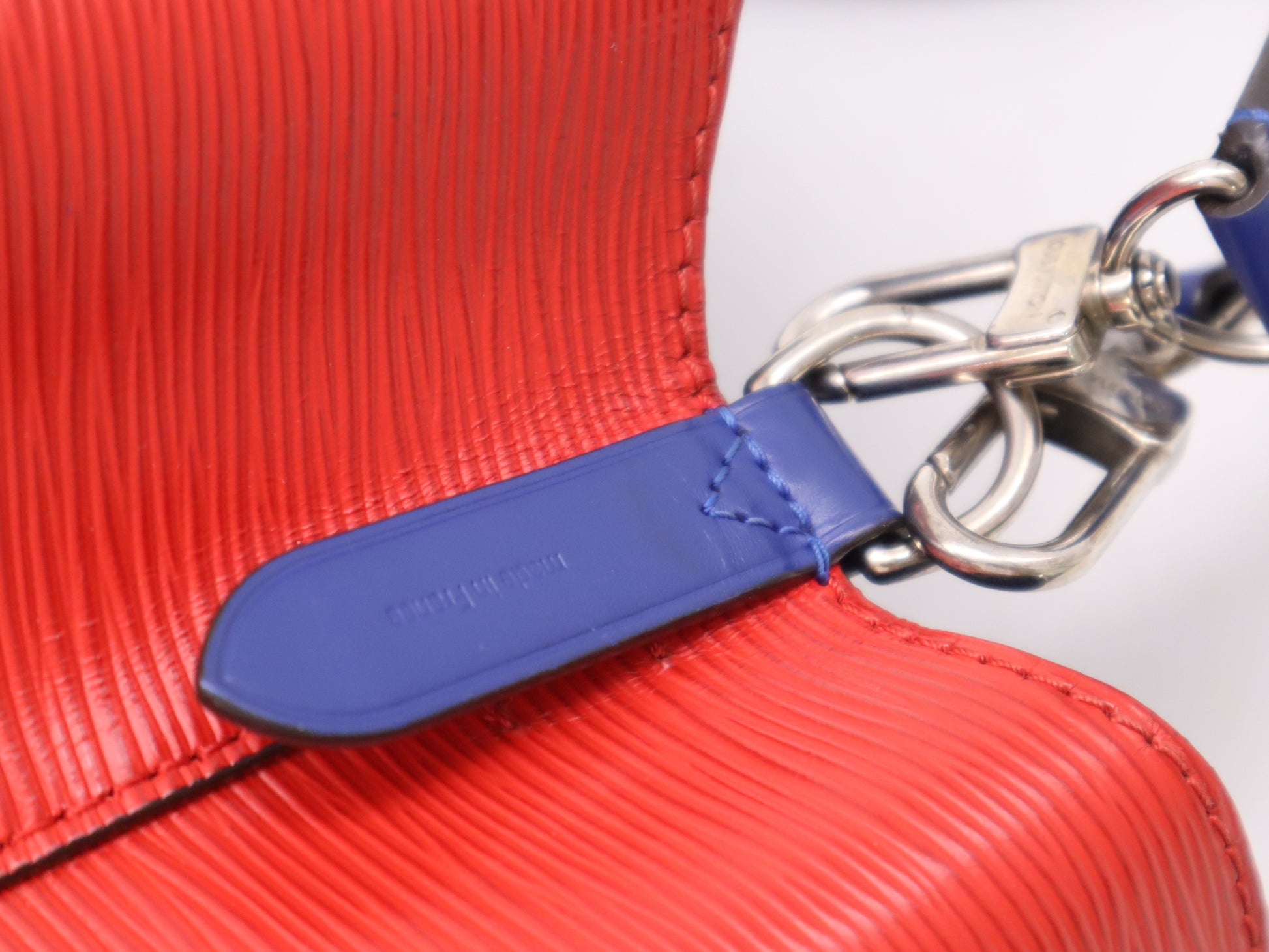 Louis Vuitton Neo Neo Red & Blue Epi Leather, Multicolour, Leather, Shoulder Bag