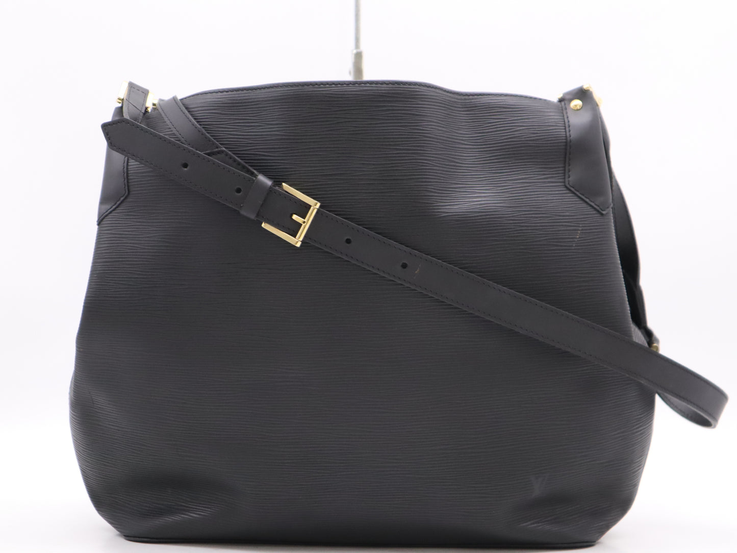 Louis Vuitton Mandara Handbag Epi Leather, Black, Leather, Shoulder Bag