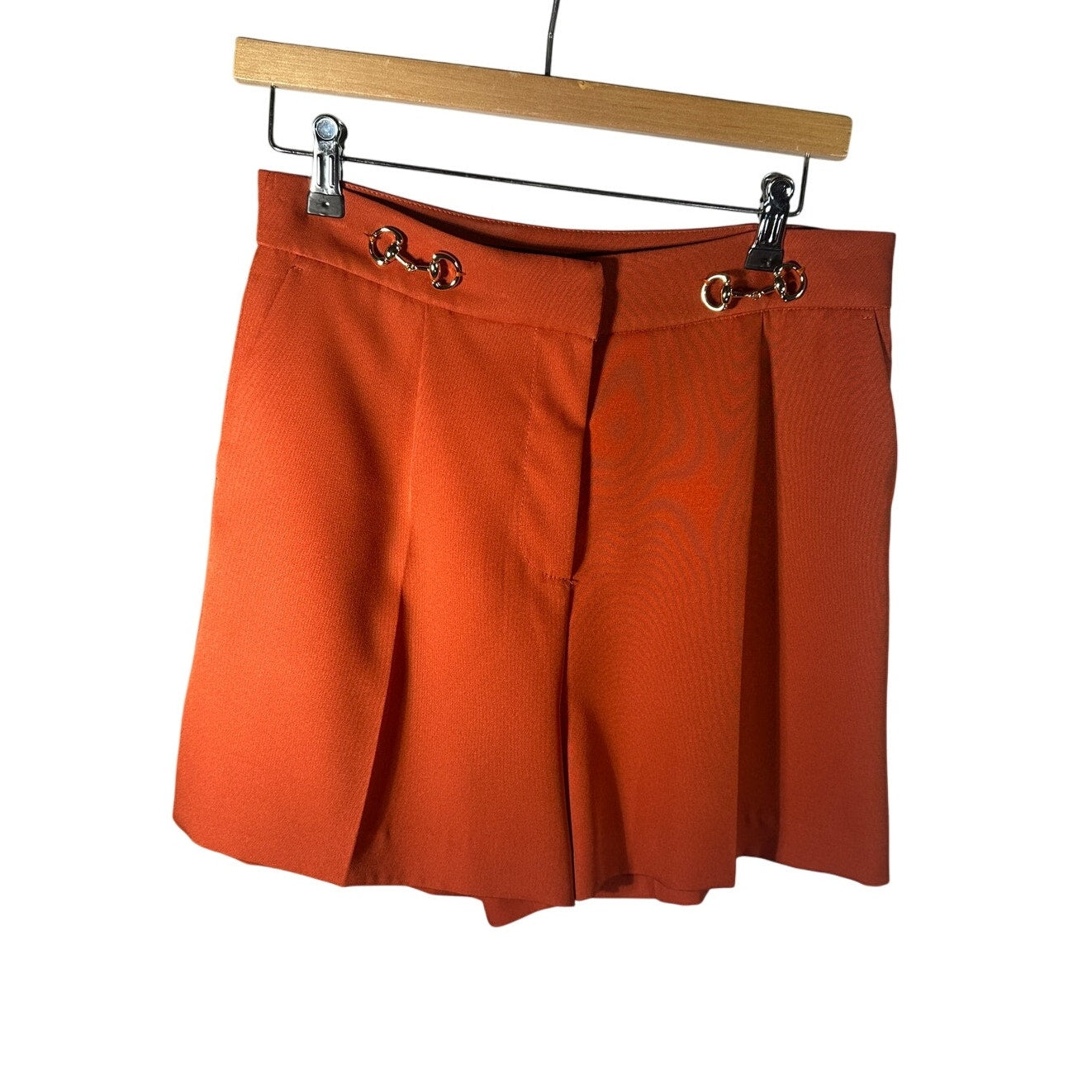 Vicolo Bit Pleat Front Trouser Shorts