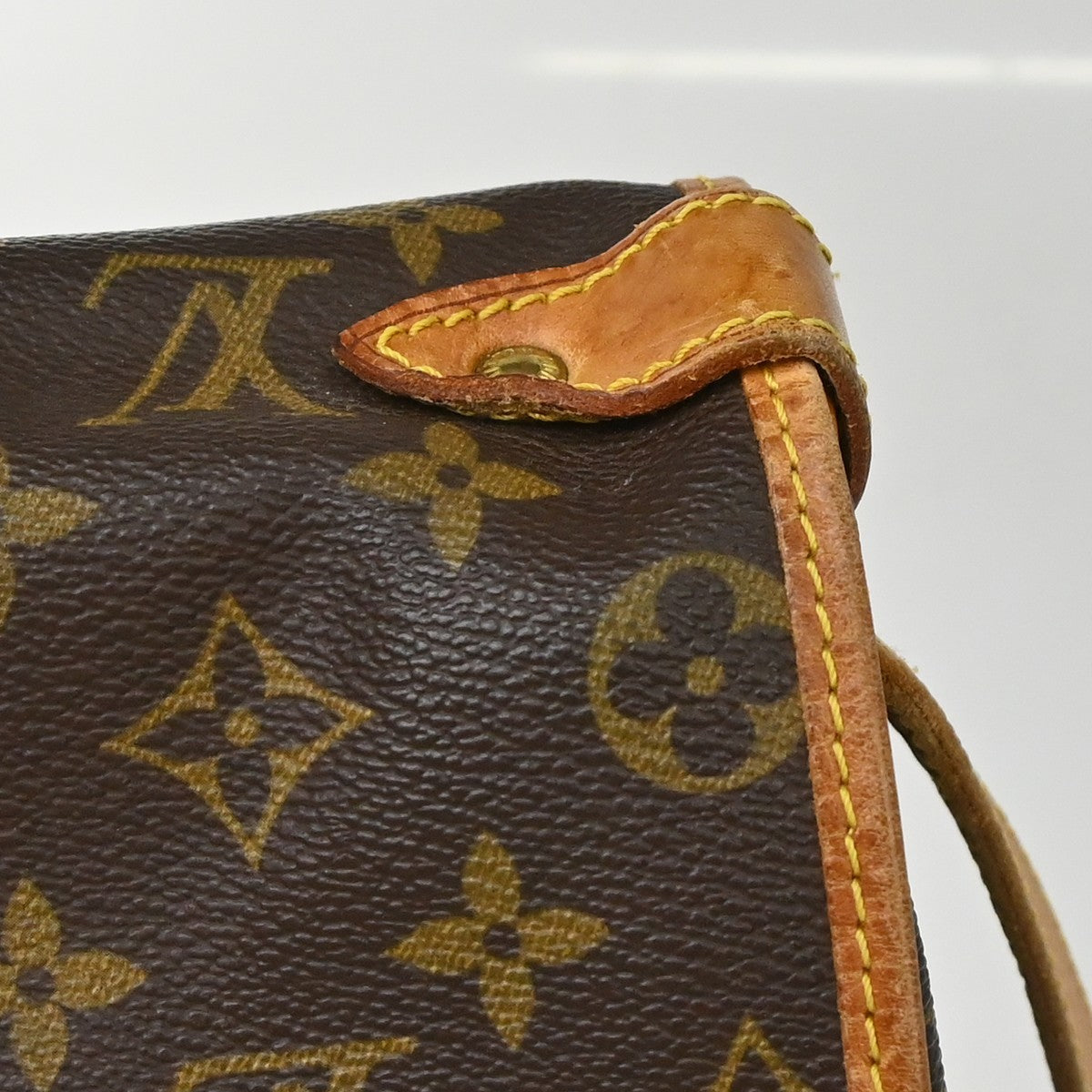 Louis Vuitton Saumur Monogram Canvas, Brown, Canvas, Shoulder Bag
