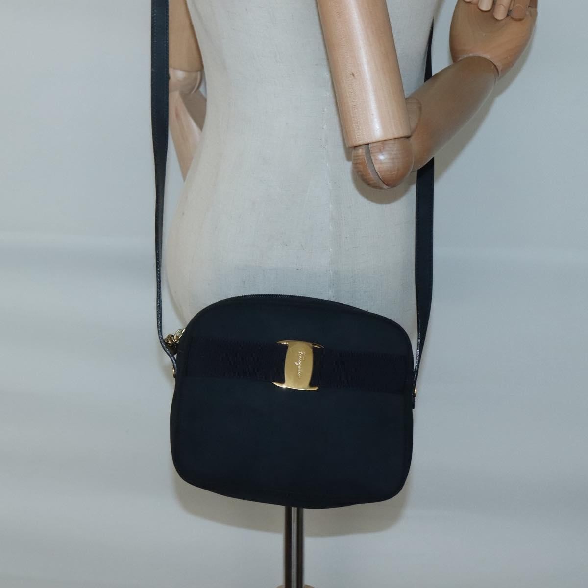 Salvatore Ferragamo Vara Bow camera Suede, Navy, Suede, Shoulder Bag