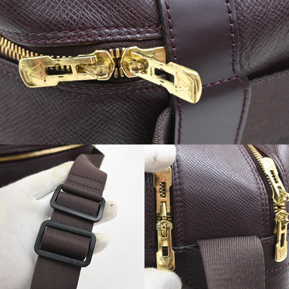 Louis Vuitton Reporter Taiga Leather, Brown, Leather, Shoulder Bag