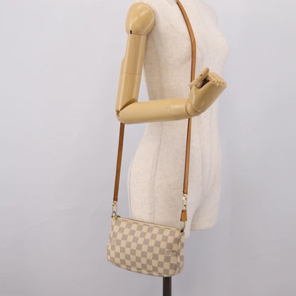Louis Vuitton Pochette Accessoires Damier, White, Canvas, Clutch