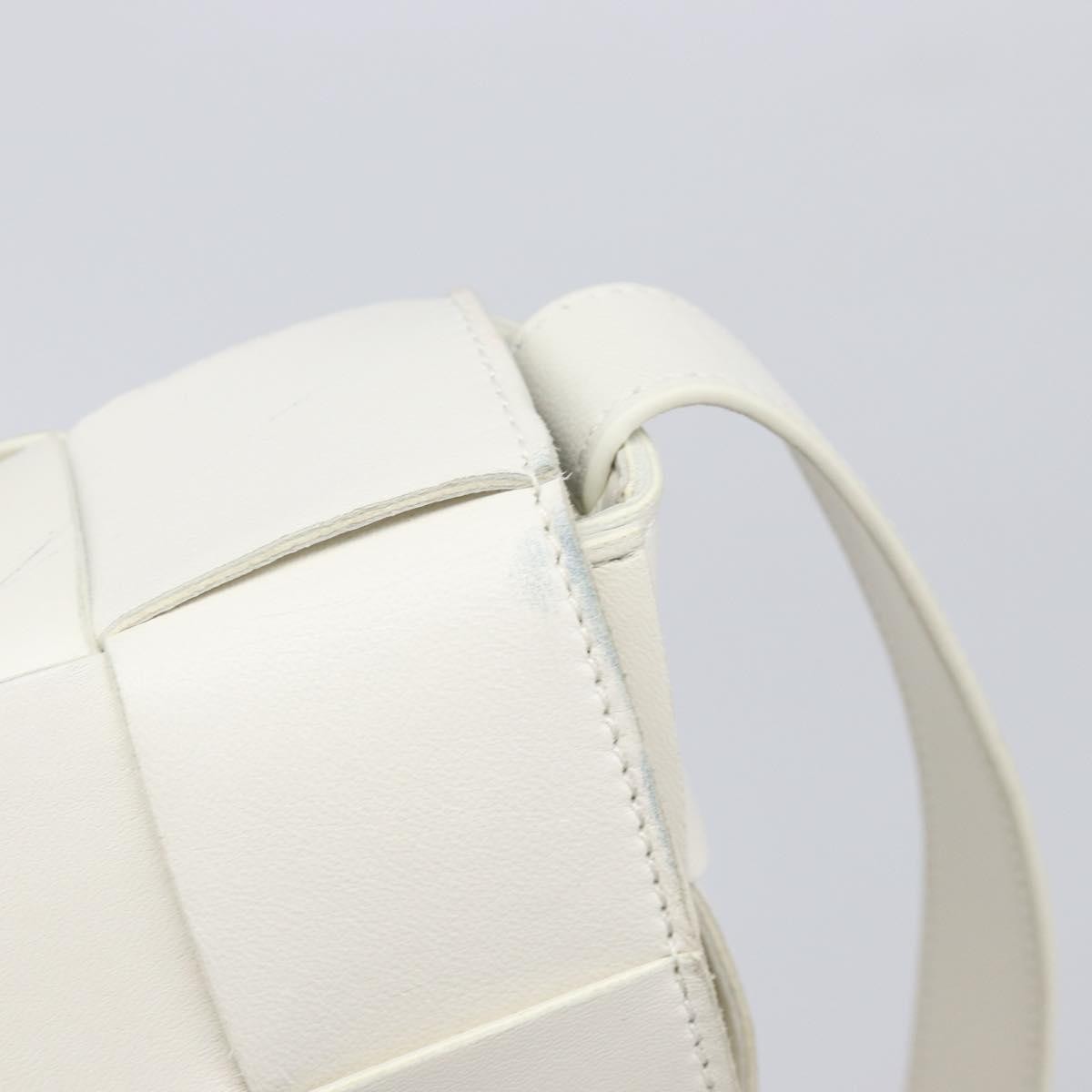 Bottega Veneta Cassette Maxi Intrecciato Leather, White, Leather, Crossbody Bag