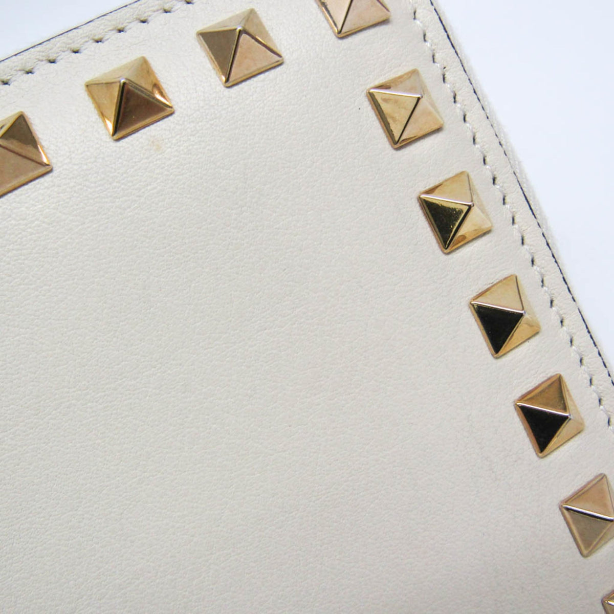 Valentino Garavani Rockstud Zip Around Leather, White, Leather, Wallet