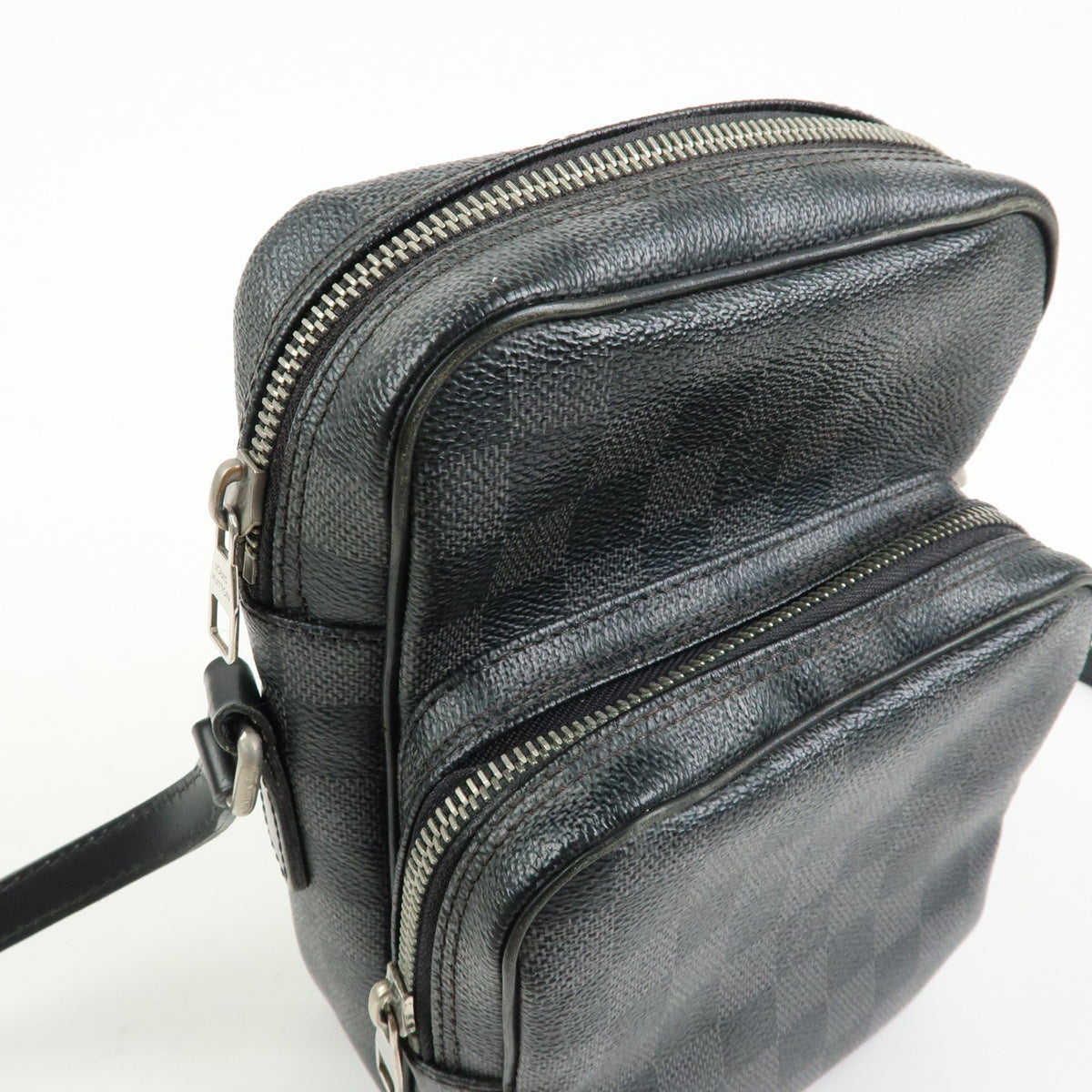 Louis Vuitton Rem Damier Graphite, Black, Canvas, Handbag