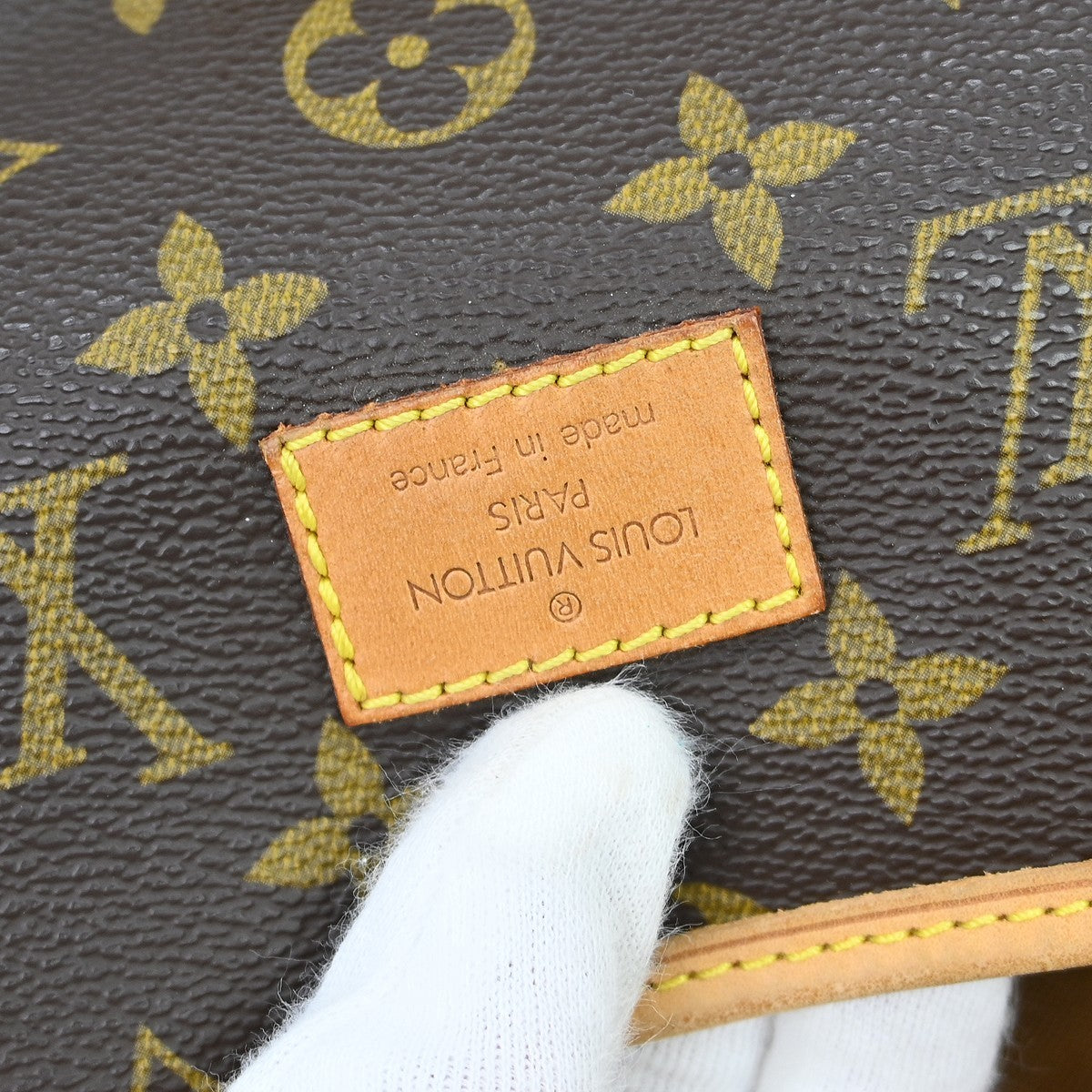 Louis Vuitton Saumur Monogram Canvas, Brown, Canvas, Shoulder Bag
