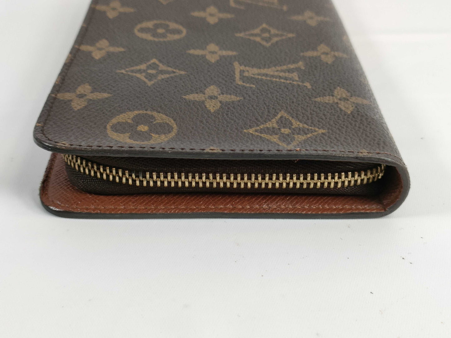 Louis Vuitton Porte-Monnaie Billets Zip Wallet Monogram Glace Leather, Beige, Canvas, Wallet