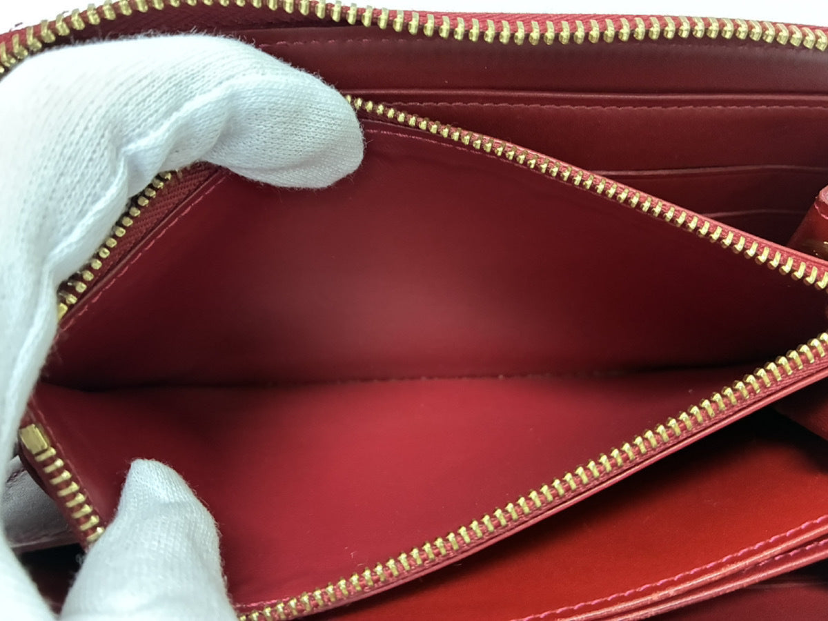 Louis Vuitton Zippy Monogram Vernis, Red, Patent Leather, Wallet