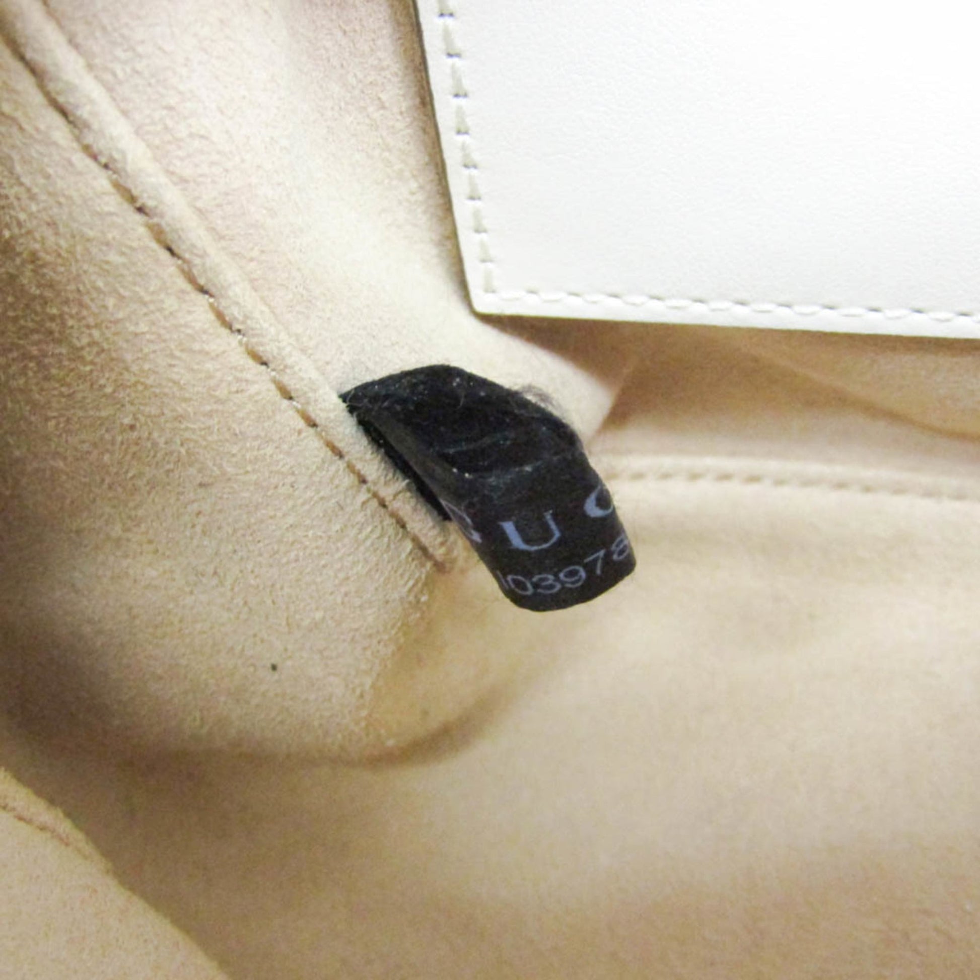 Gucci GG Marmont Square Flap Matelasse Leather, White, Leather, Shoulder Bag