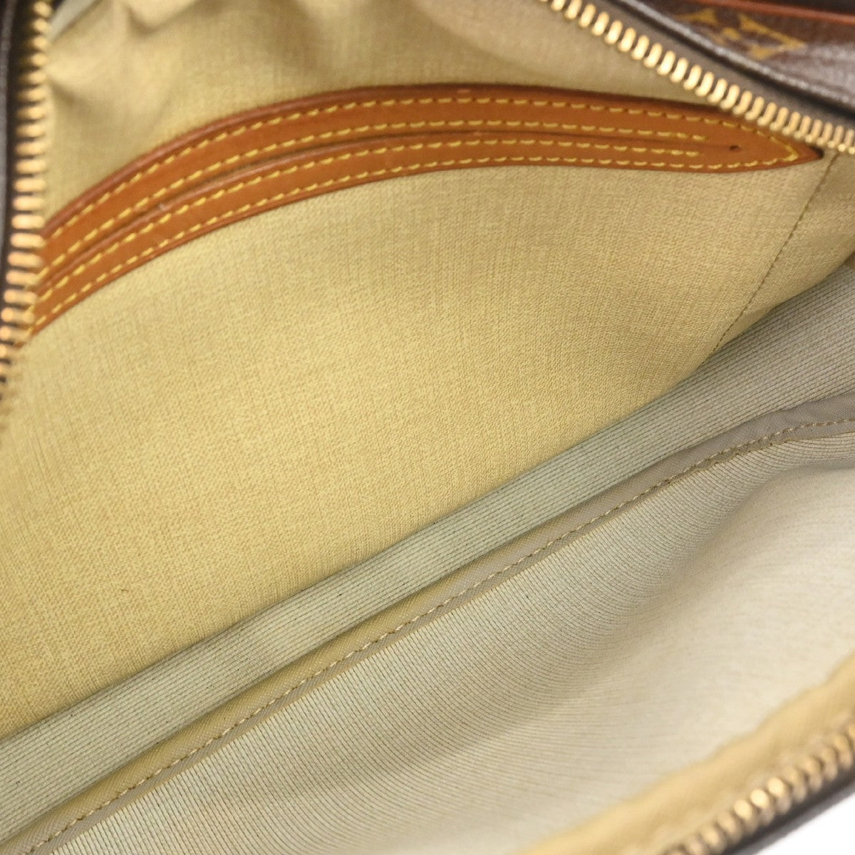 Louis Vuitton Reporter Monogram, Brown, Canvas, Shoulder Bag