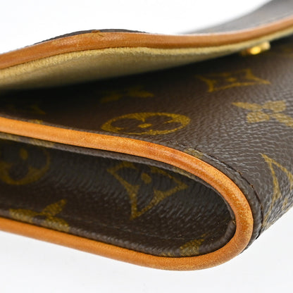 Louis Vuitton Twin Canvas, Brown, Canvas, Clutch