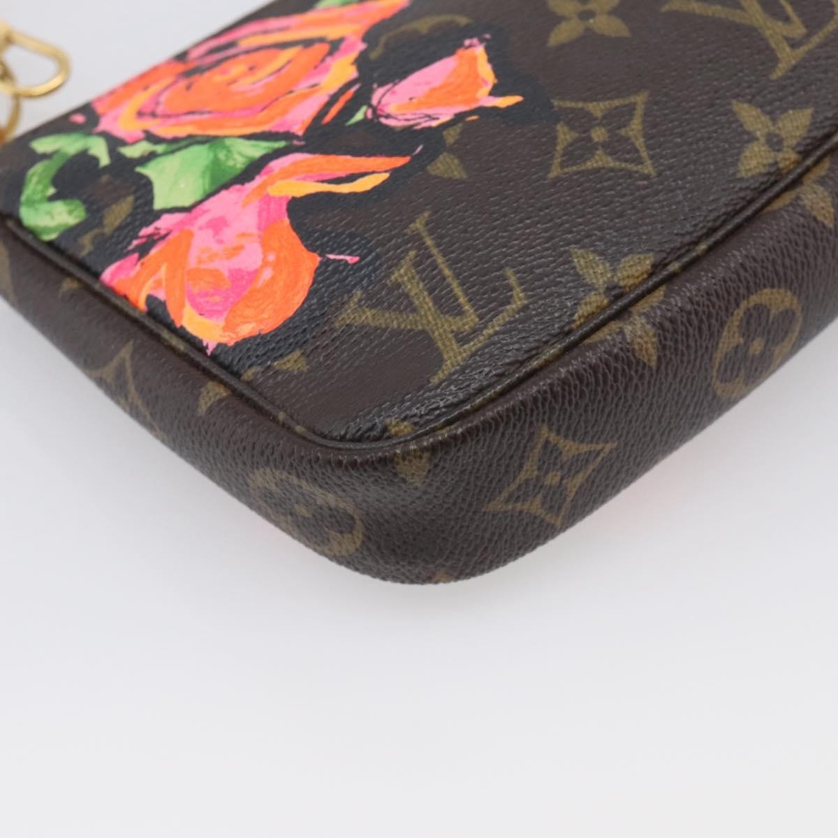Louis Vuitton Pochette Accessoires Limited Edition Monogram Roses, Multicolour, Canvas, Clutch