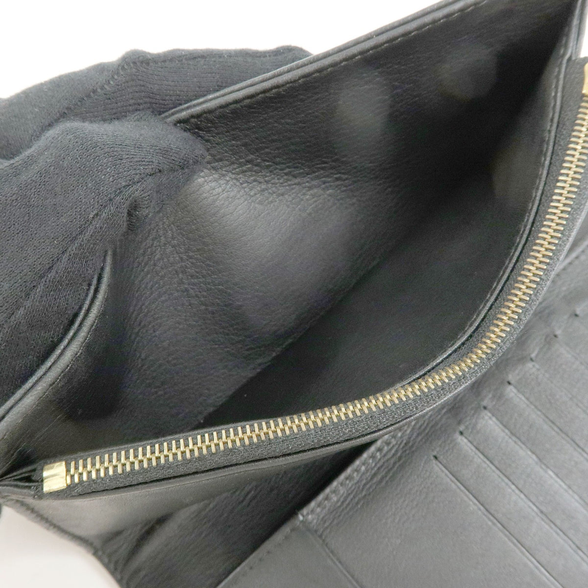 Louis Vuitton Amelia Mahina Leather, Black, Leather, Wallet