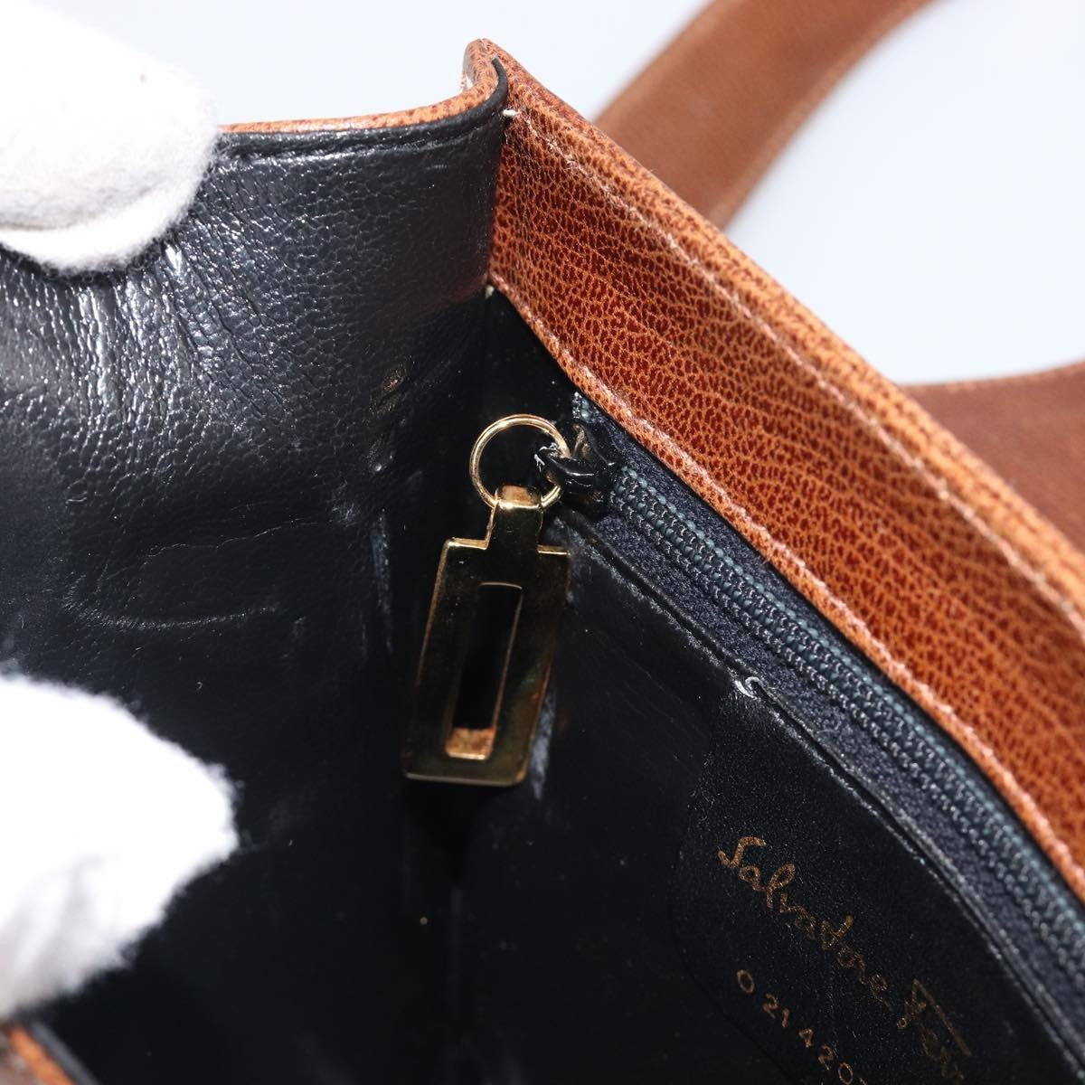 Salvatore Ferragamo Shoulder Bag Leather, Brown, Leather, Shoulder Bag