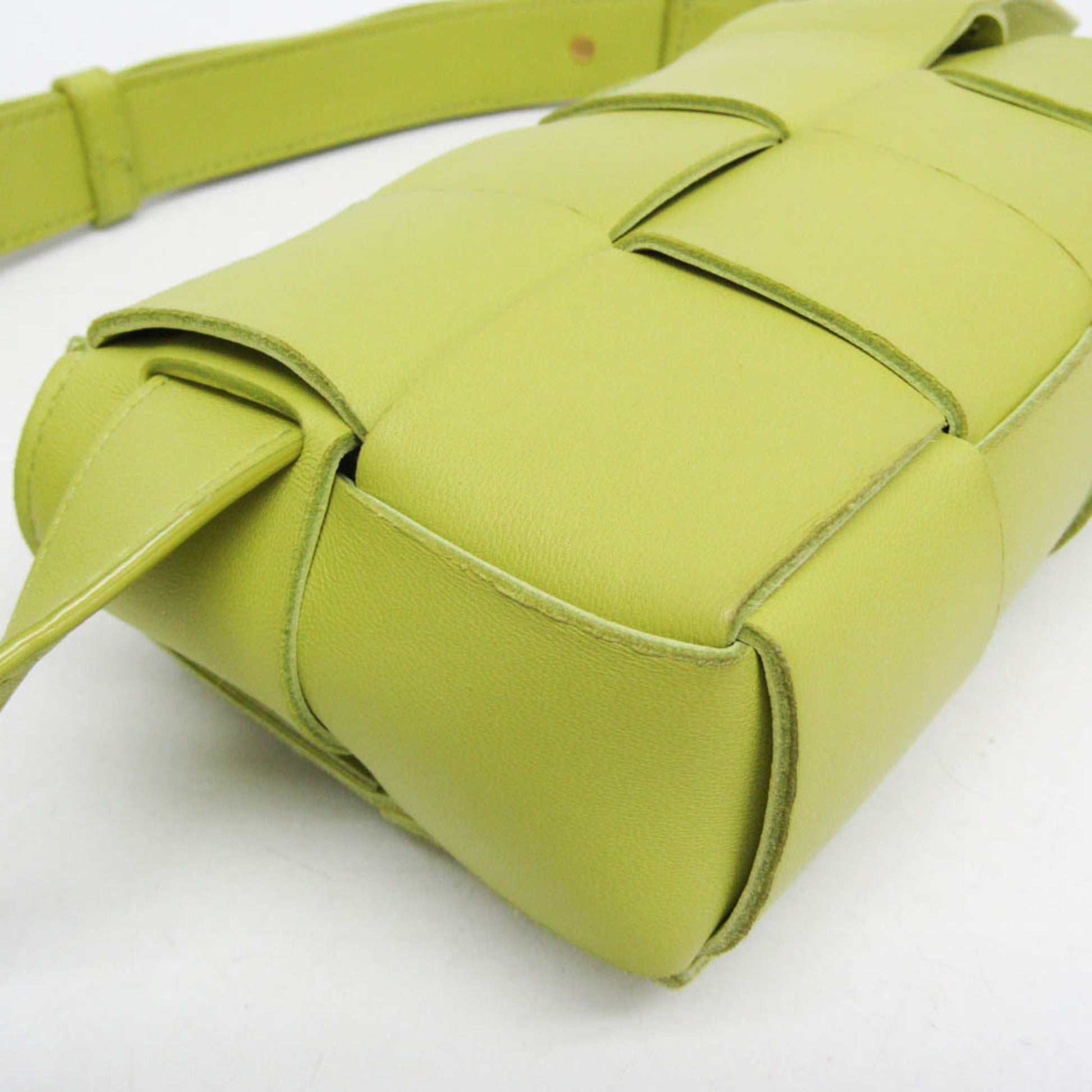 Bottega Veneta Cassette Leather, Green, Leather, Clutch