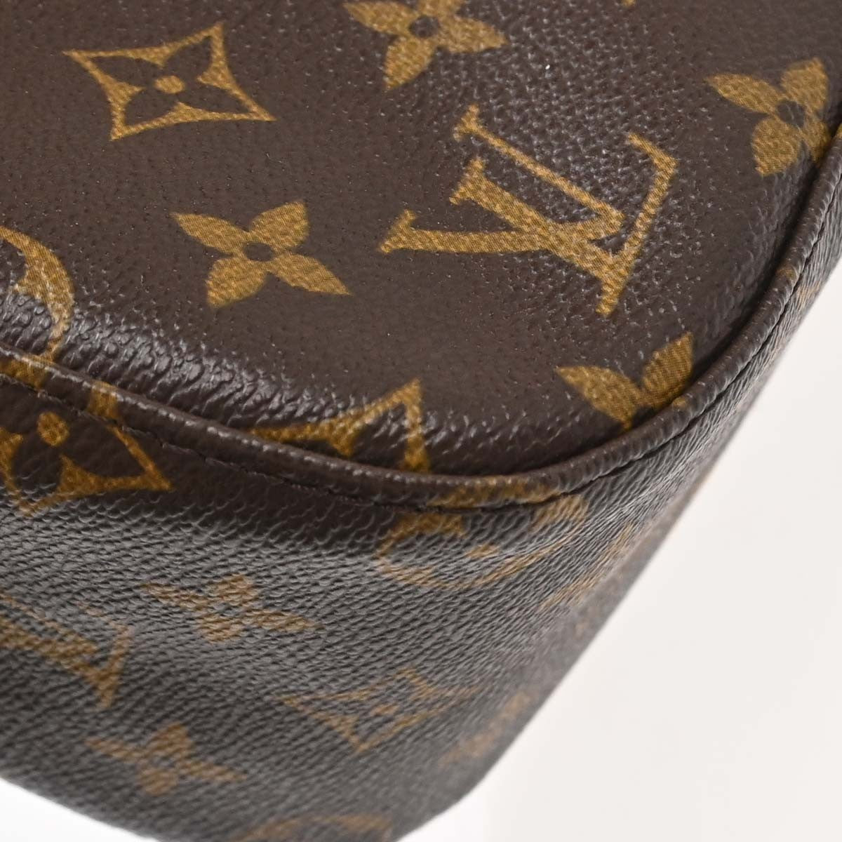 Louis Vuitton Monogram Looping Monogram Canvas, Brown, Canvas, Shoulder Bag