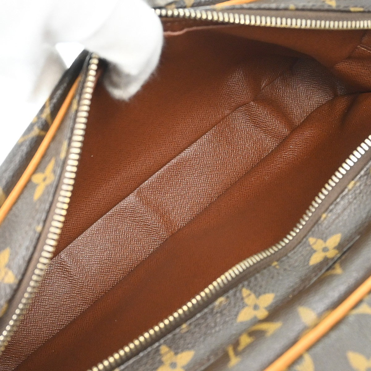 Louis Vuitton Nil Messenger Monogram Canvas, Brown, Canvas, Handbag