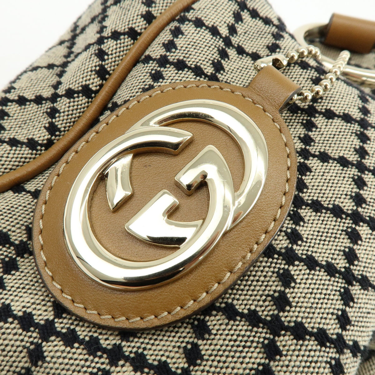 Gucci Sukey Microguccissima Leather, Beige, Canvas, Tote Bag