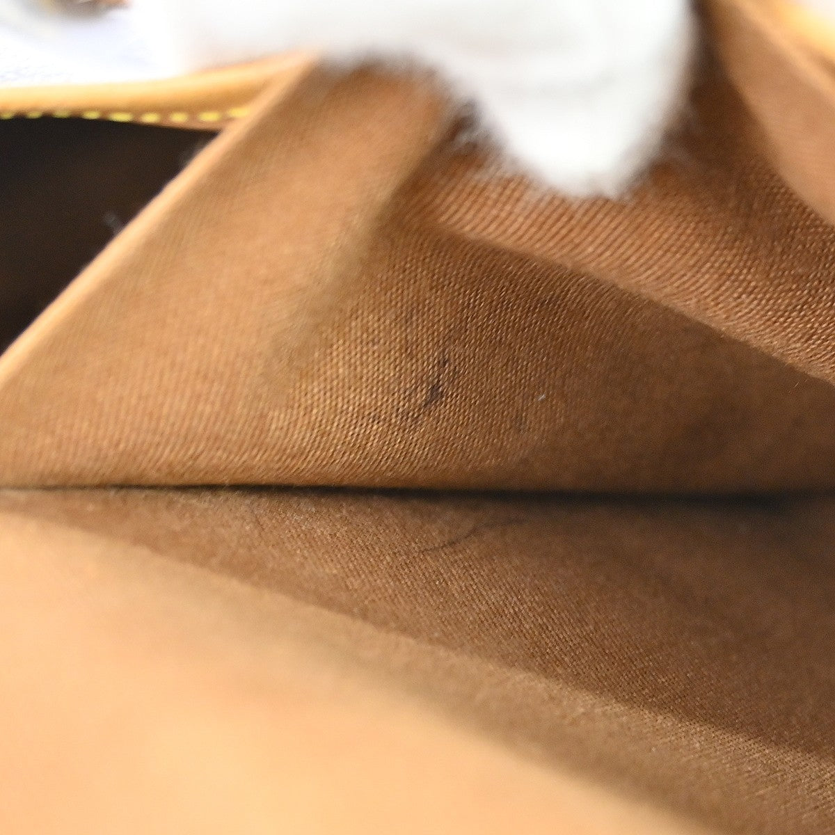 Louis Vuitton Saumur Monogram Canvas, Brown, Canvas, Shoulder Bag