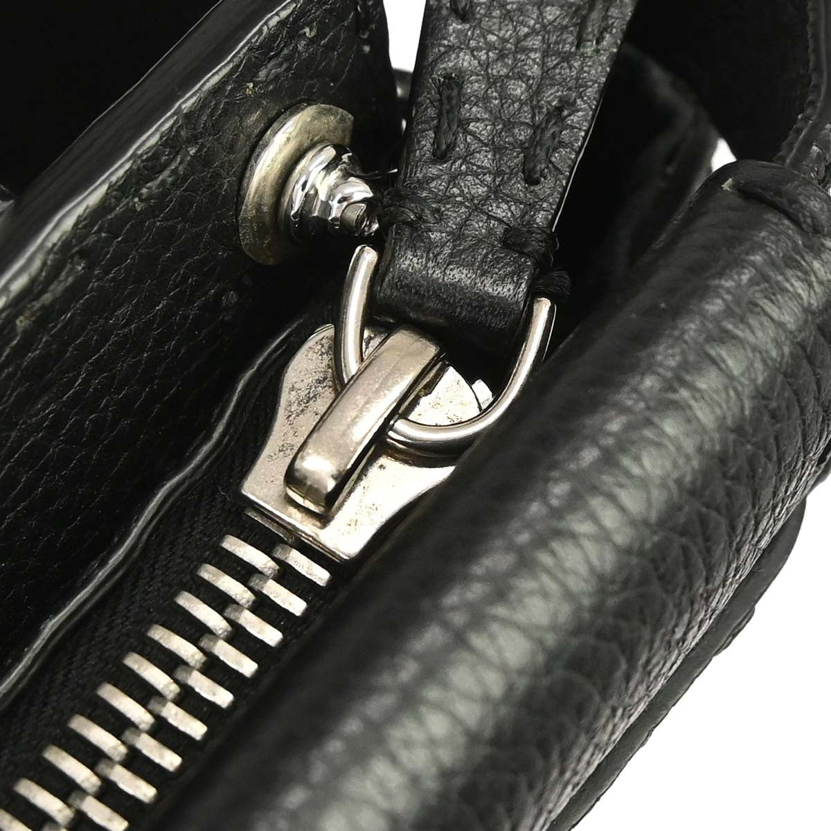 Fendi Selleria Peekaboo Fit Leather, Black, Leather, Handbag