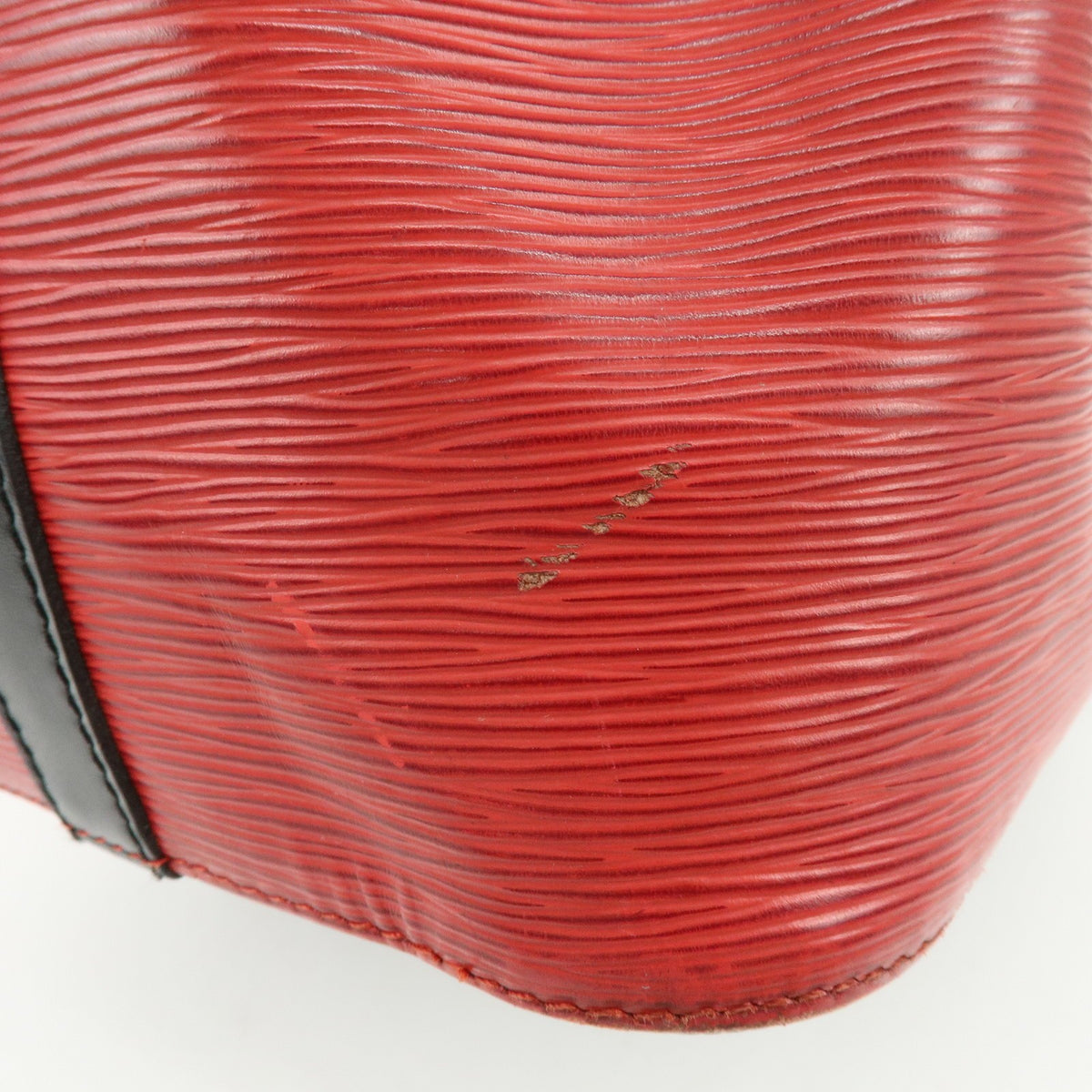 Louis Vuitton Bicolor Petit Noe Epi Leather, Red, Leather, Handbag