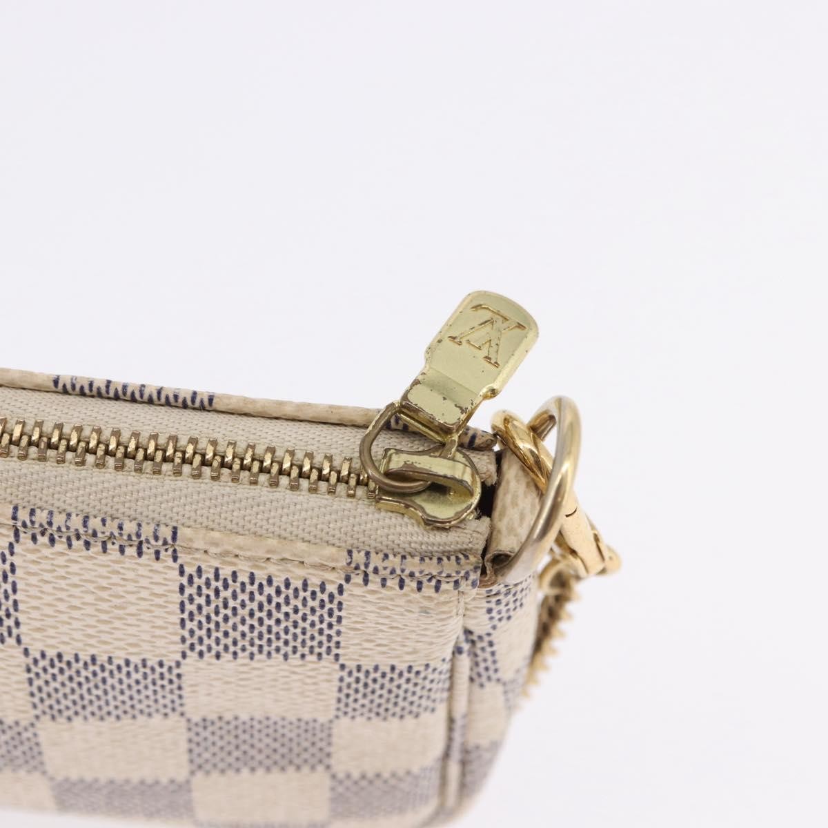 Louis Vuitton Mini pochette accessoires Damier Canvas, Beige, Canvas, Clutch