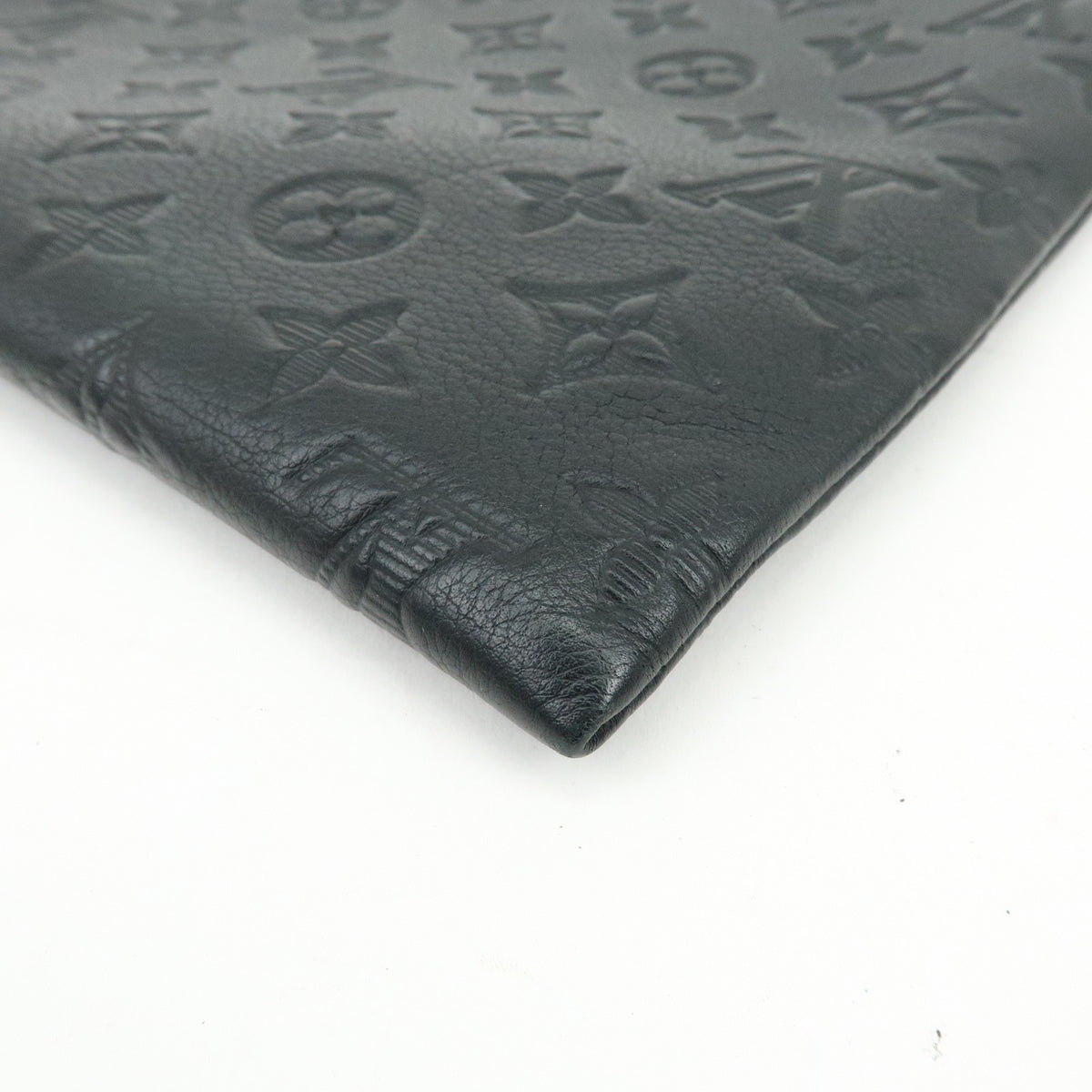 Louis Vuitton Pochette To-Go Monogram Shadow Leather, Black, Leather, Clutch