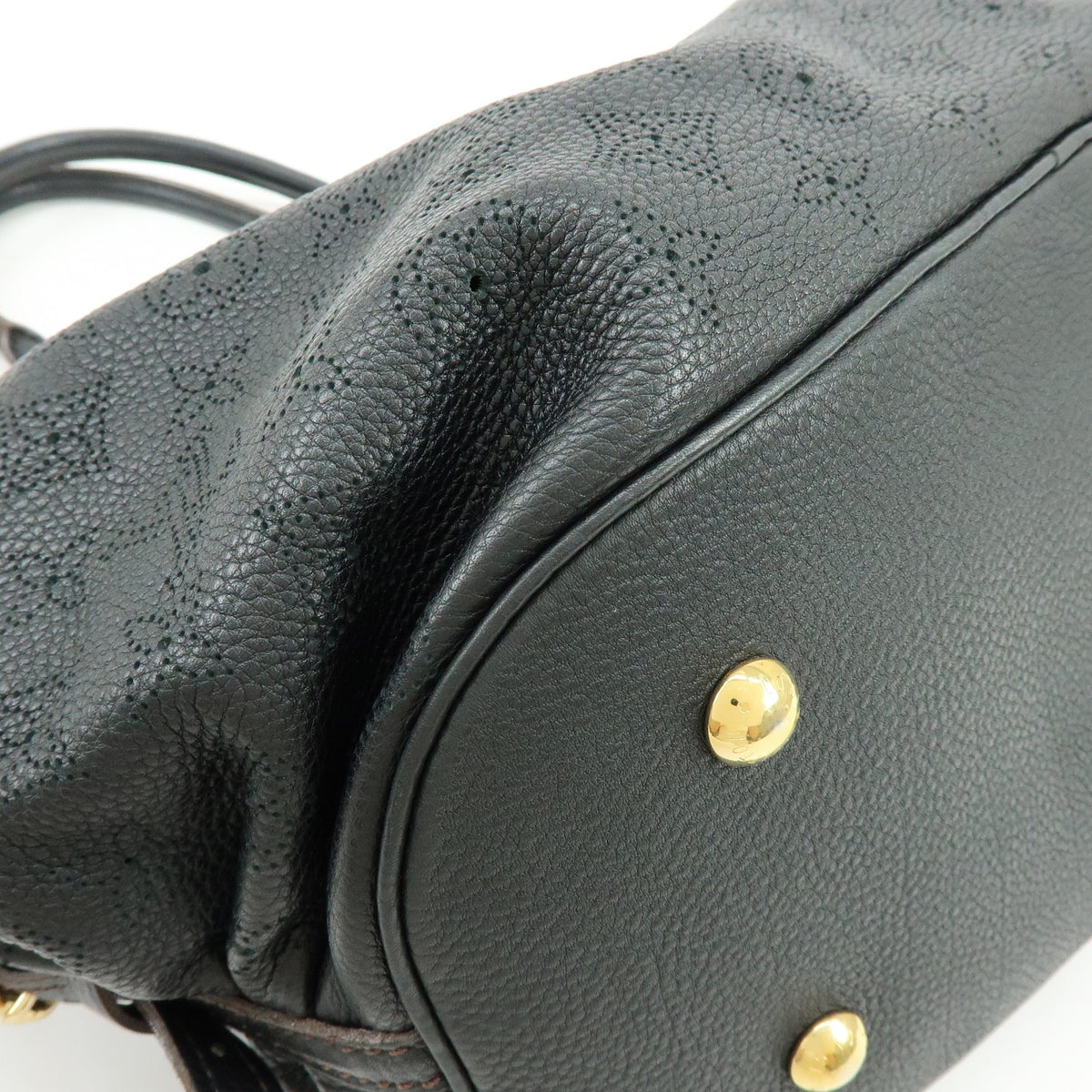 Louis Vuitton L Hobo Mahina Leather, Black, Leather, Shoulder Bag