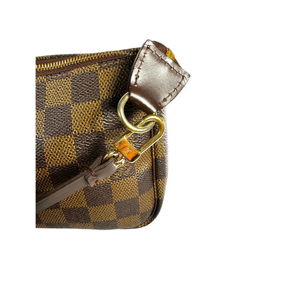 Chanel Wallet On Chain