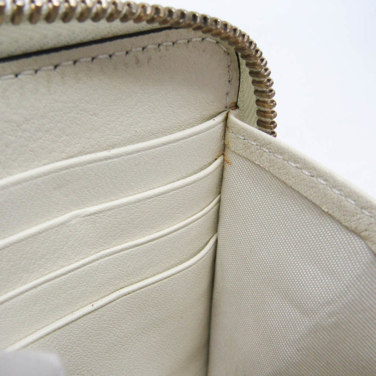 Valentino Garavani Rockstud Zip Around Leather, White, Leather, Wallet