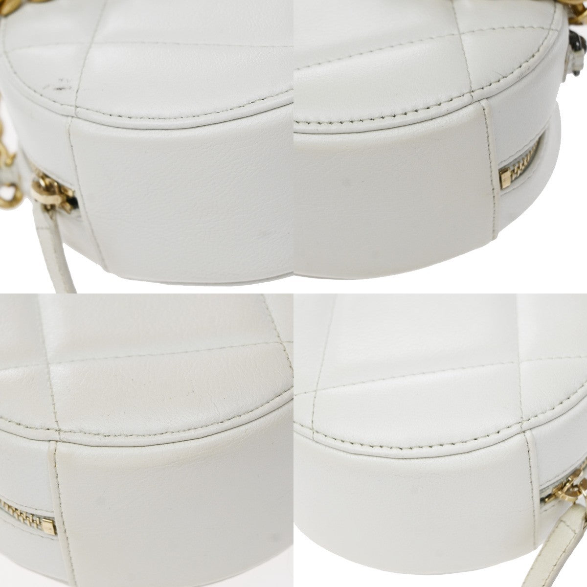 Chanel Chanel 19 Quilted, White, Leather, Clutch