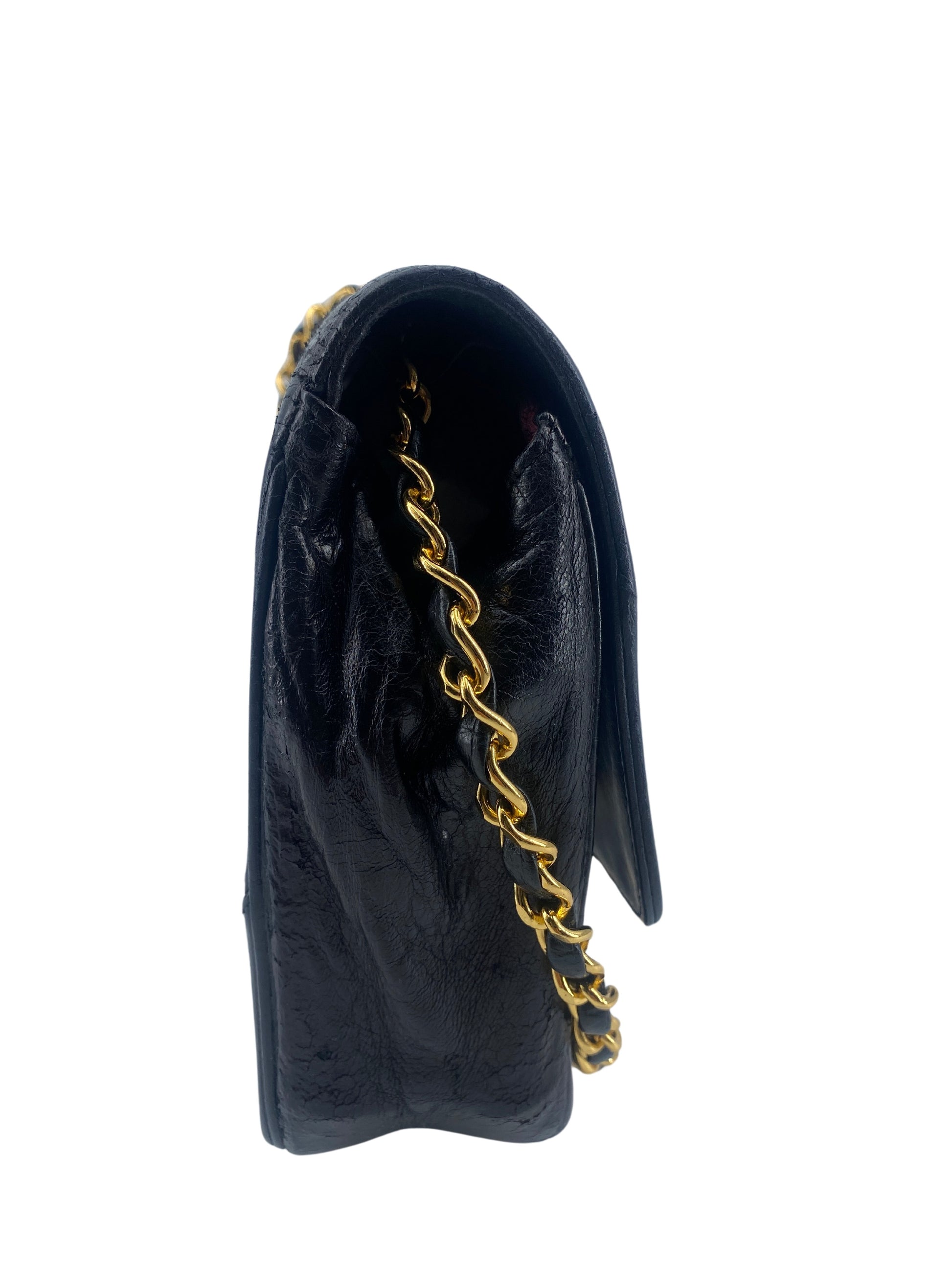 Chanel V-Stich, Black, Leather, shoulder