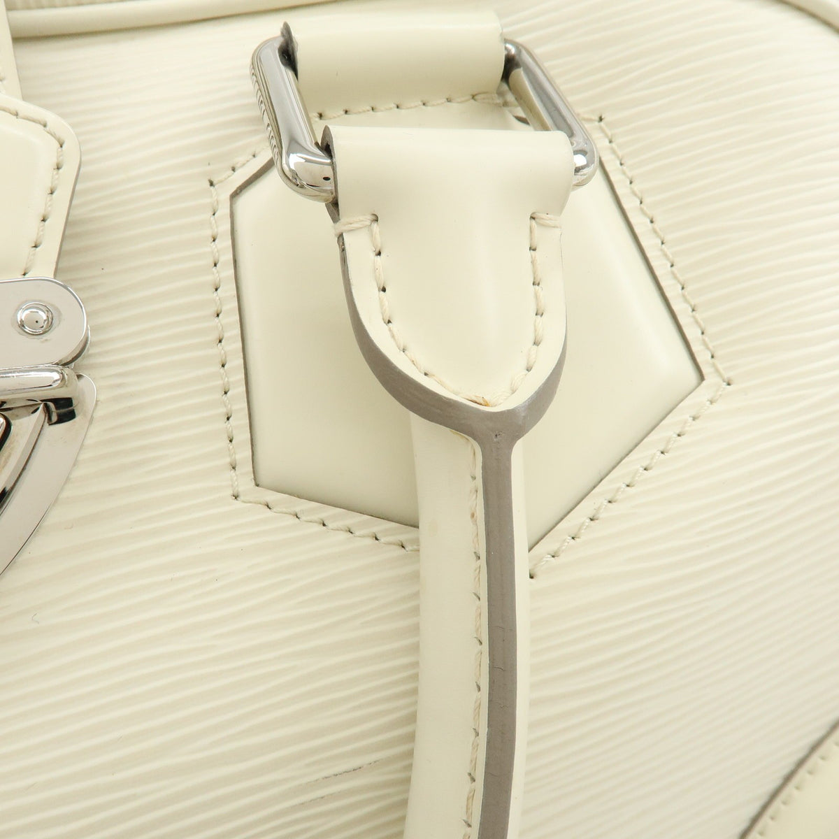 Louis Vuitton Montaigne Bowling Epi Leather, White, Leather, Handbag
