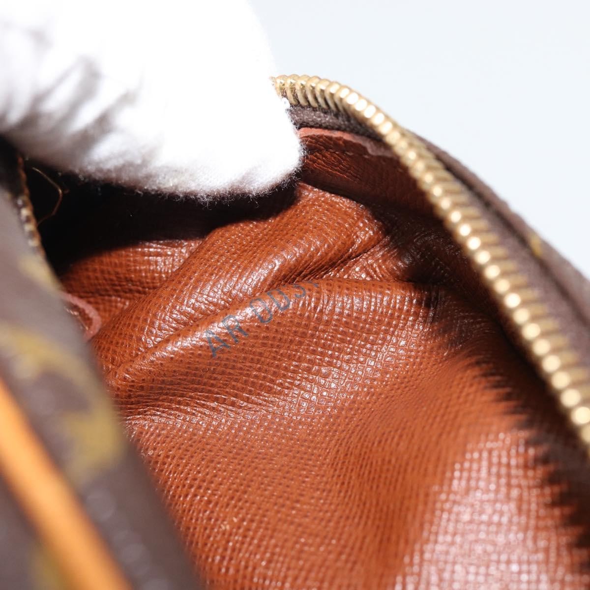 Louis Vuitton Nil Messenger Monogram Canvas, Brown, Canvas, Shoulder Bag