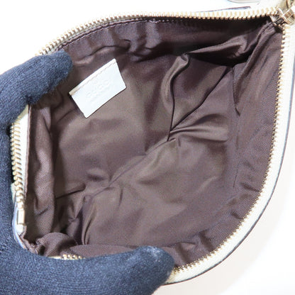 Gucci Heart Wristlet Guccissima Leather, Beige, Leather, Clutch