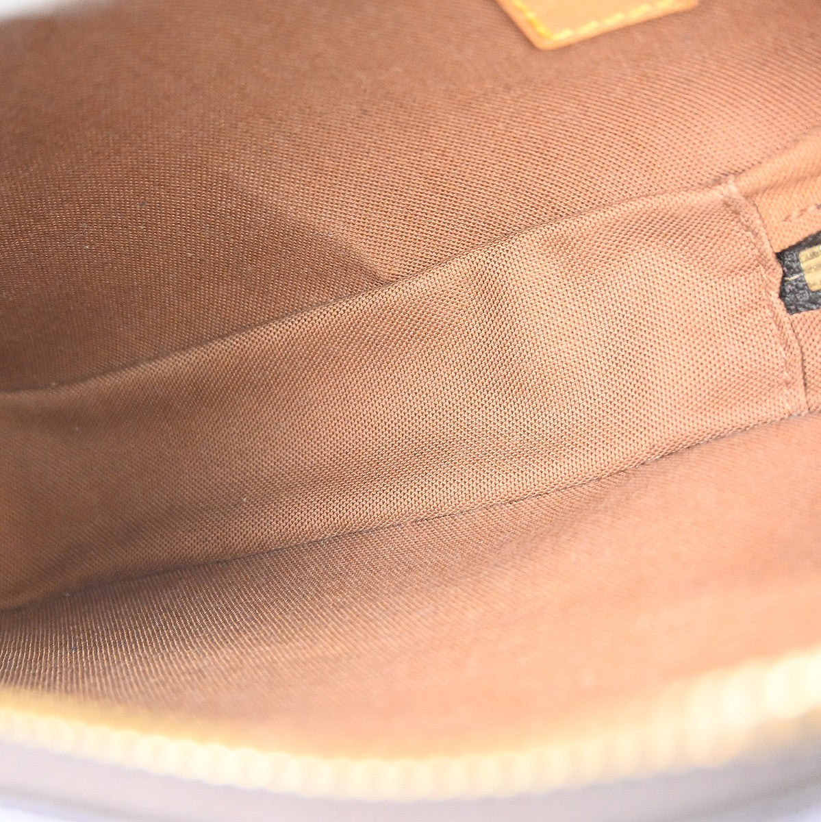 Louis Vuitton Pochette Gange Monogram Canvas, Brown, Canvas, Clutch