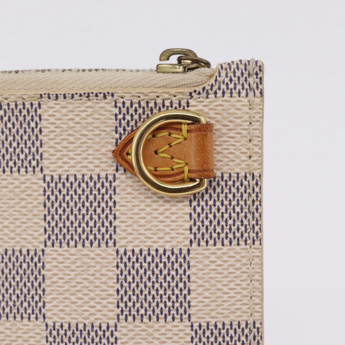 Louis Vuitton Neverfull Pochette Damier, White, Canvas, Clutch