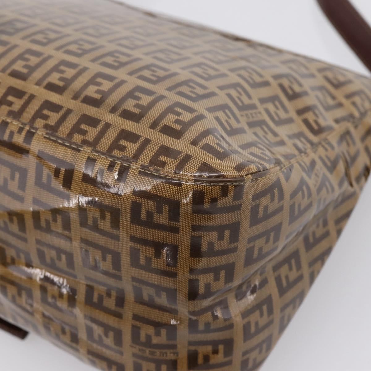 Fendi Baguette Patent Leather, Beige, Patent Leather, Handbag